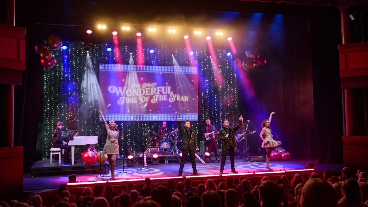 Step into Christmas 2