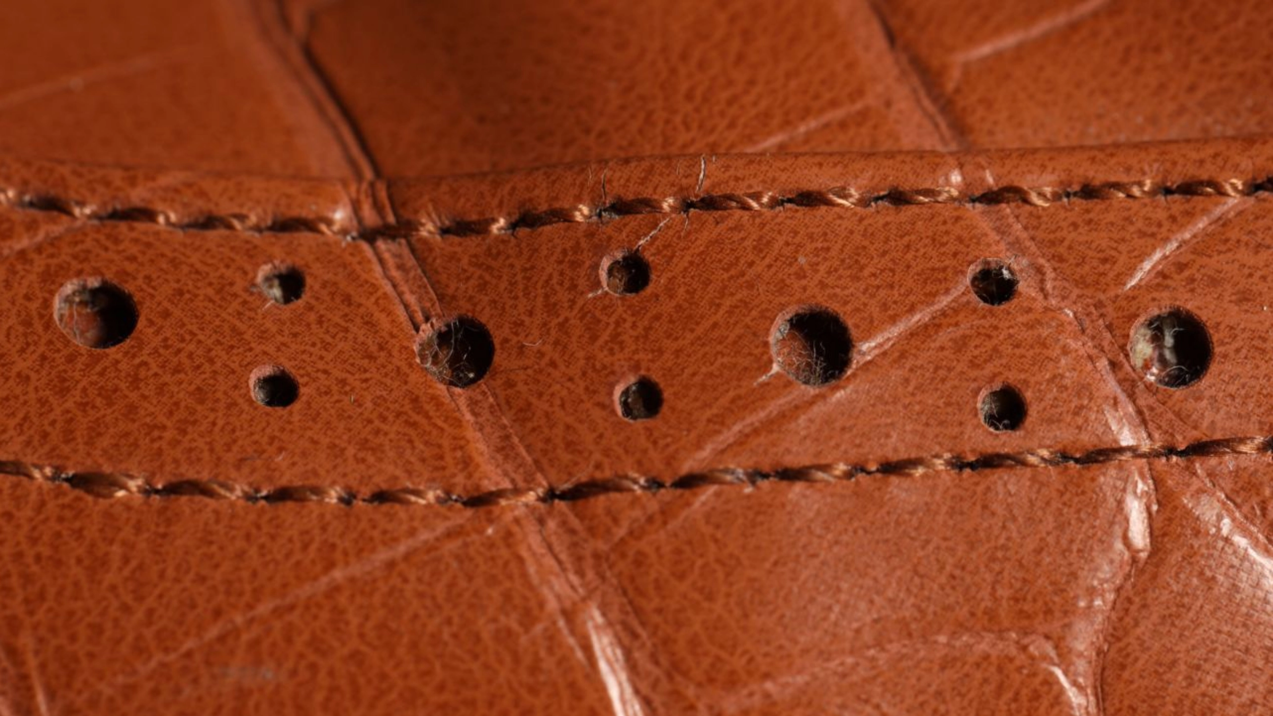 Maidstone Museum: Leather Keyring Money Pouch Workshop with Mona Whitton