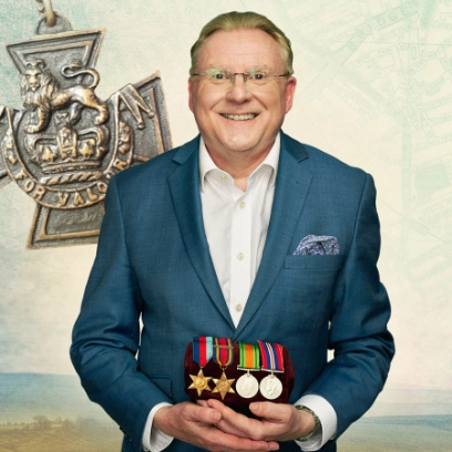Mark Smith: For Valour - The Story of the Victoria Cross