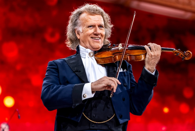 André Rieu’s 2026 Christmas Concert: Let it Snow