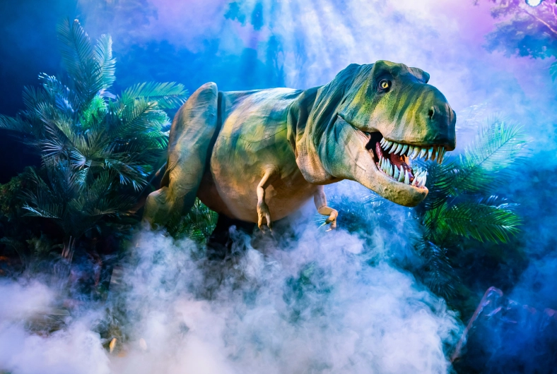 Natural History Museum presents: Dinosaurs Live!