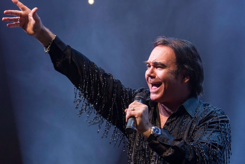Sweet Caroline - The Ultimate Tribute to Neil Diamond