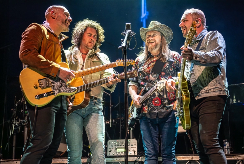 The Illegal Eagles
