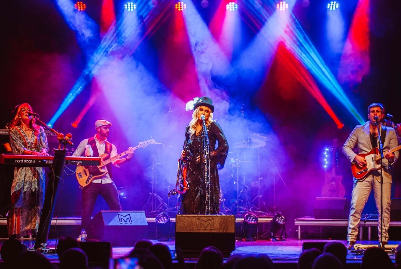 Dreams of FM: Fleetwood Mac Tribute