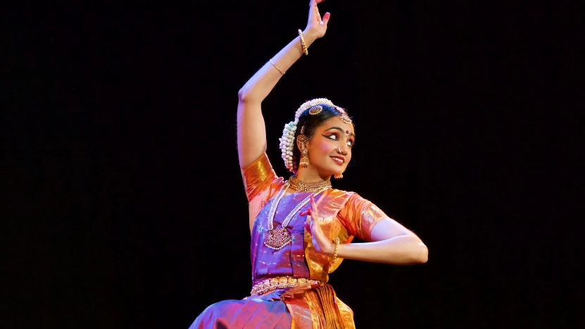 Young beautiful woman dancer exponent of Indian classical dance  Bharatanatyam in Krishna pose, Stock Photo, Picture And Low Budget Royalty  Free Image. Pic. ESY-006517660 | agefotostock