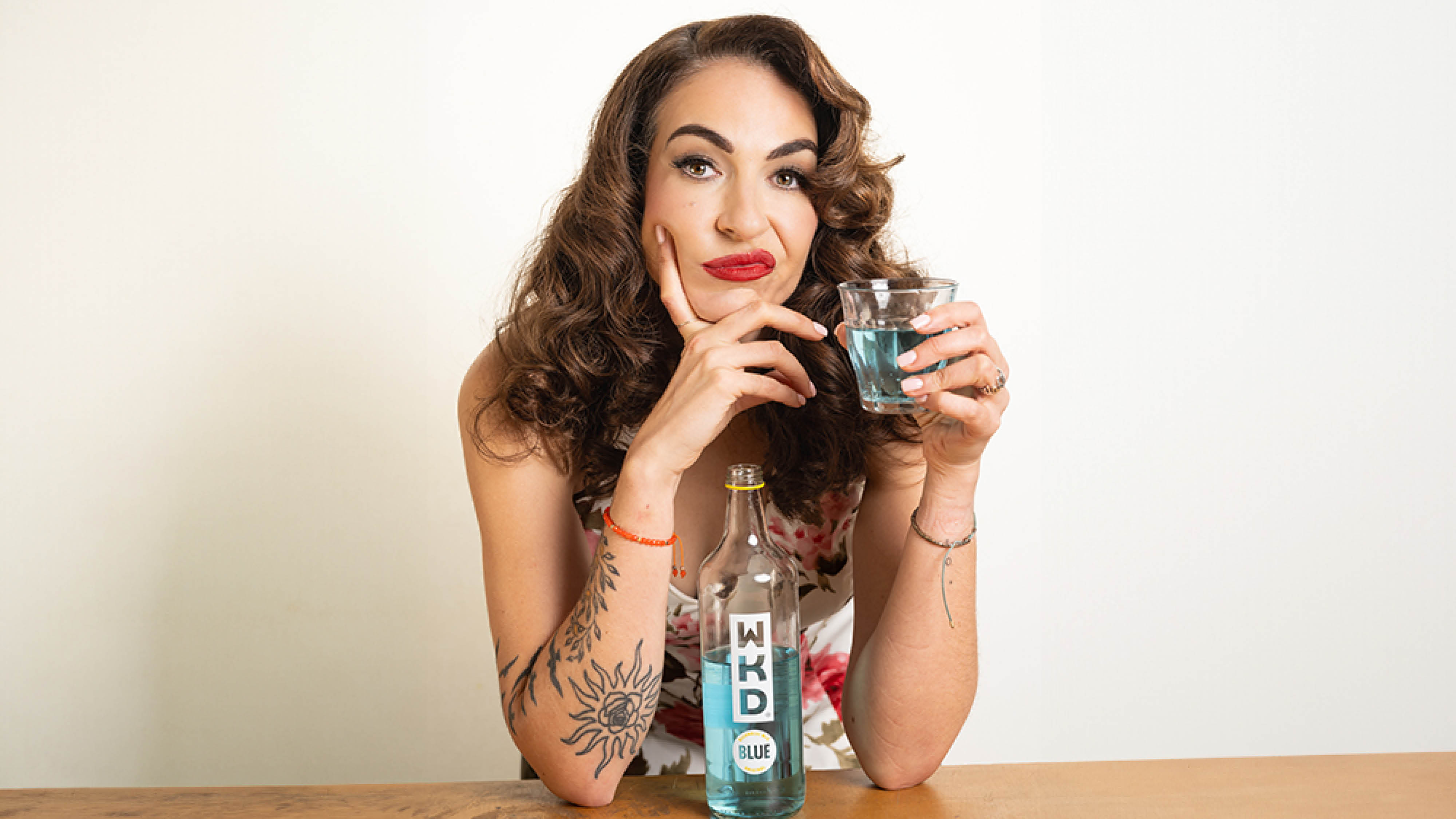 Esther Manito: Slagbomb